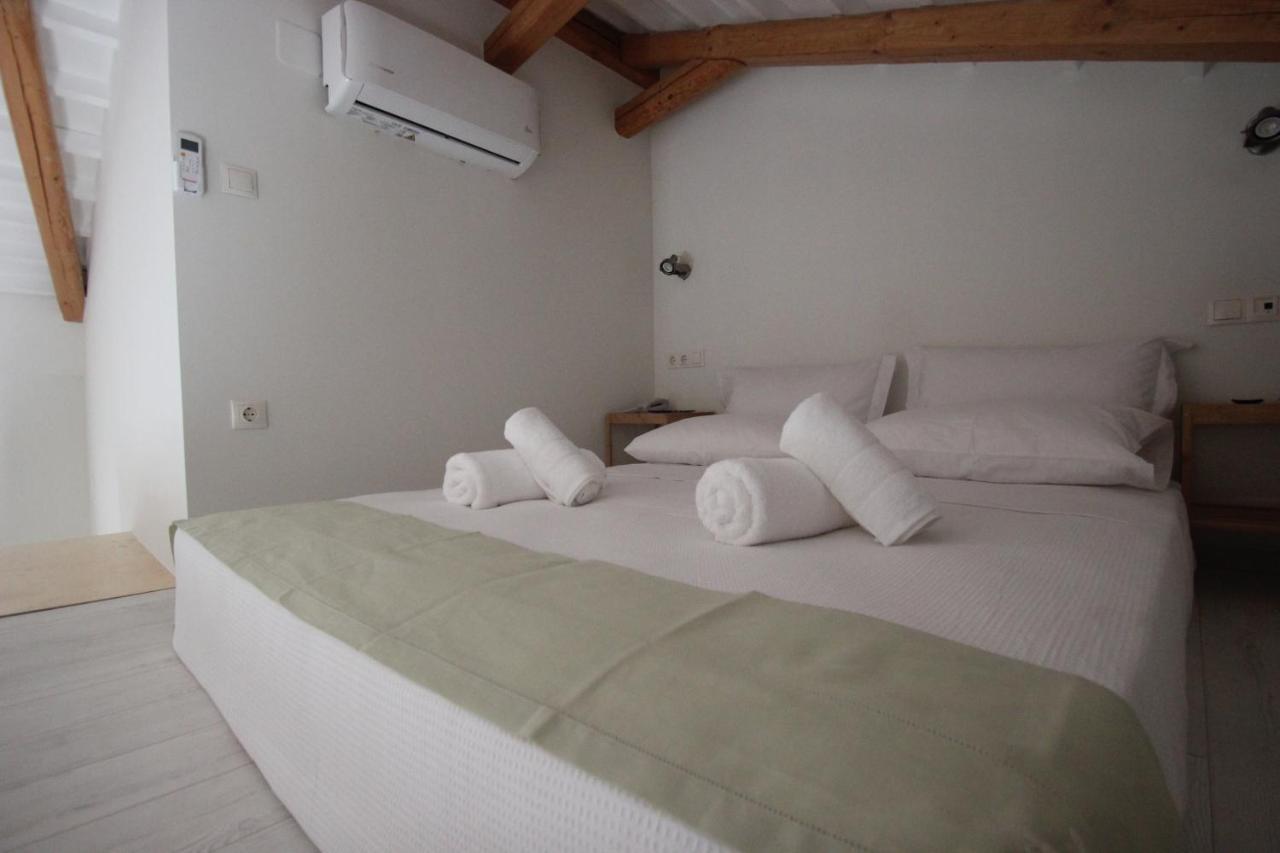 L Anima Boutique Suites สเกียธอสทาวน์ ภายนอก รูปภาพ