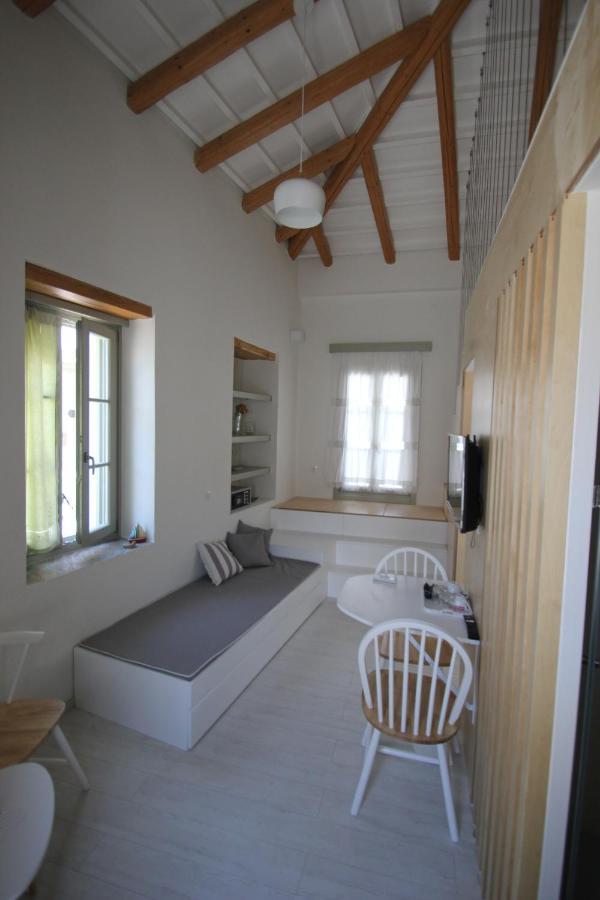 L Anima Boutique Suites สเกียธอสทาวน์ ภายนอก รูปภาพ
